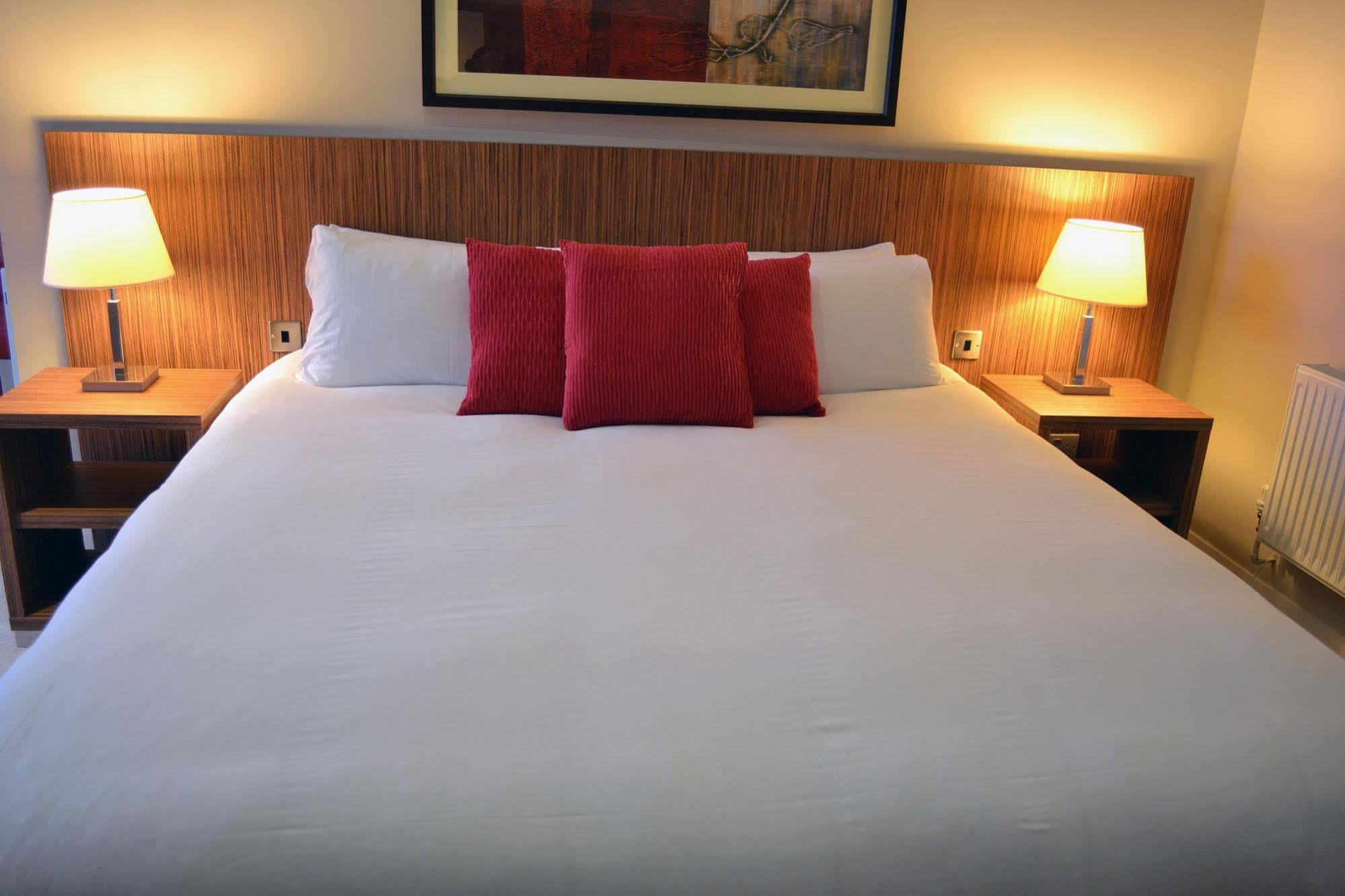 Hotel Plaza And Carrick on Shannon